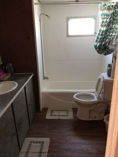 2 bed, 672 sqft, $900 — Photo 1