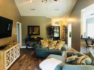 56 Running Stream Dr, Carriere, MS 39426