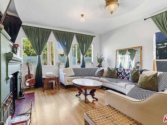 4th image of 2651 Van Buren Pl