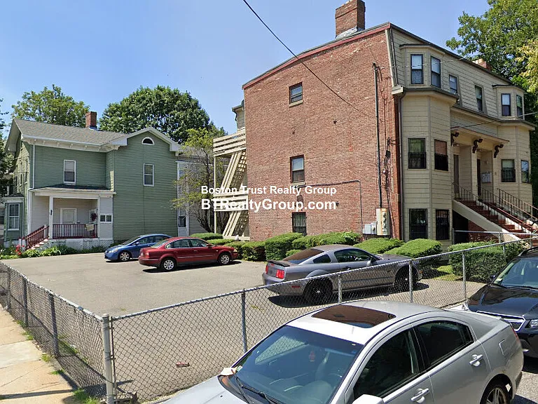 58-60 Bartlett St — Photo 10