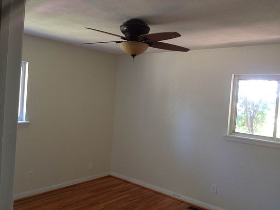 4th image of 341 Lynn Shores Dr