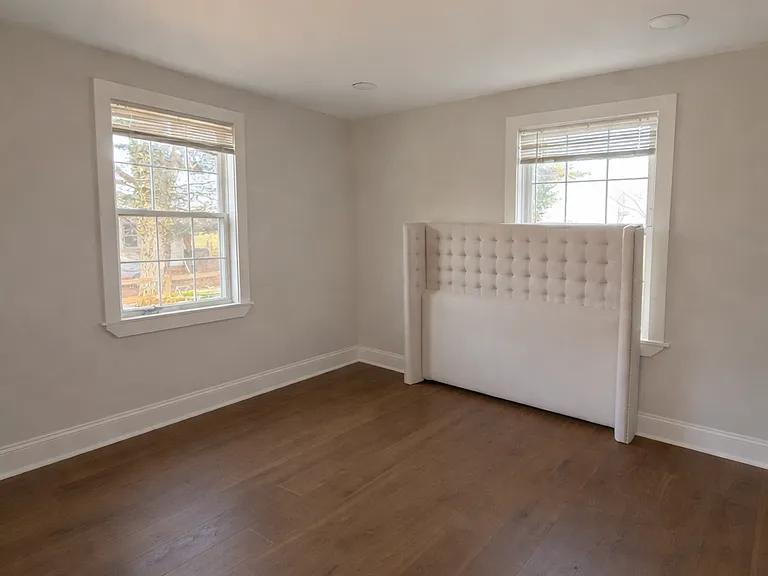 13770 Howard Rd — Photo 5