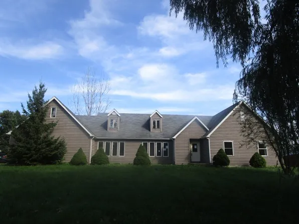 12941 W Hart St, Beach Park, IL 60087