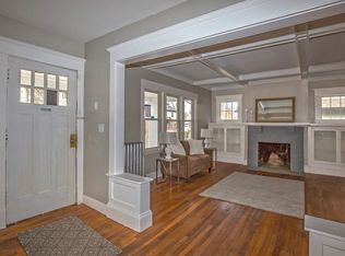 29 Eton St, Springfield, MA 01108