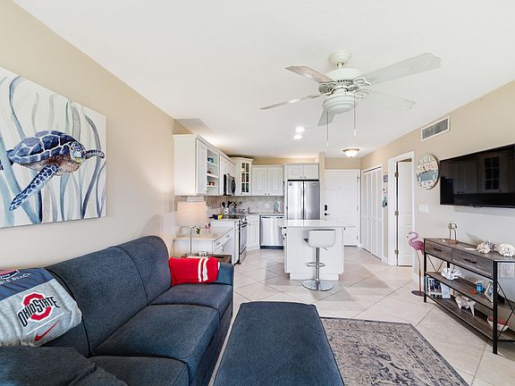 3rd image of 2400 S Ocean Drive #V421