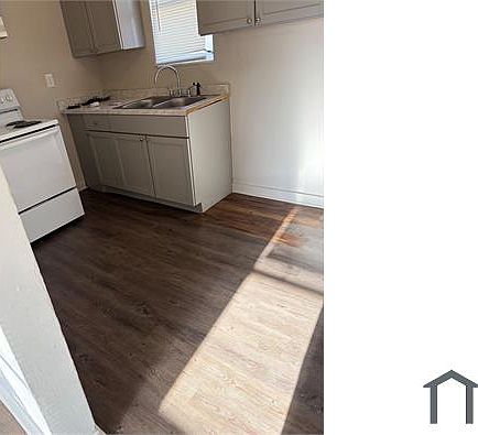 4th image of 1822 Clements Ave #C