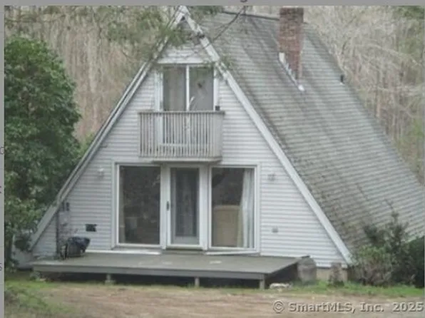 247 Wilderwood Drive, Guilford, CT 06437