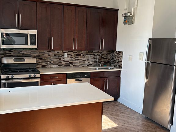 4th image of 521 W 185th St APT 3B