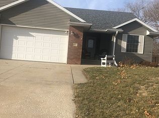 318 S Mildred St, Carson, IA 51525