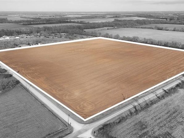 S 900th Rd, Nevada, MO 64772