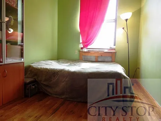 Rented by City Stop Realty | media 74