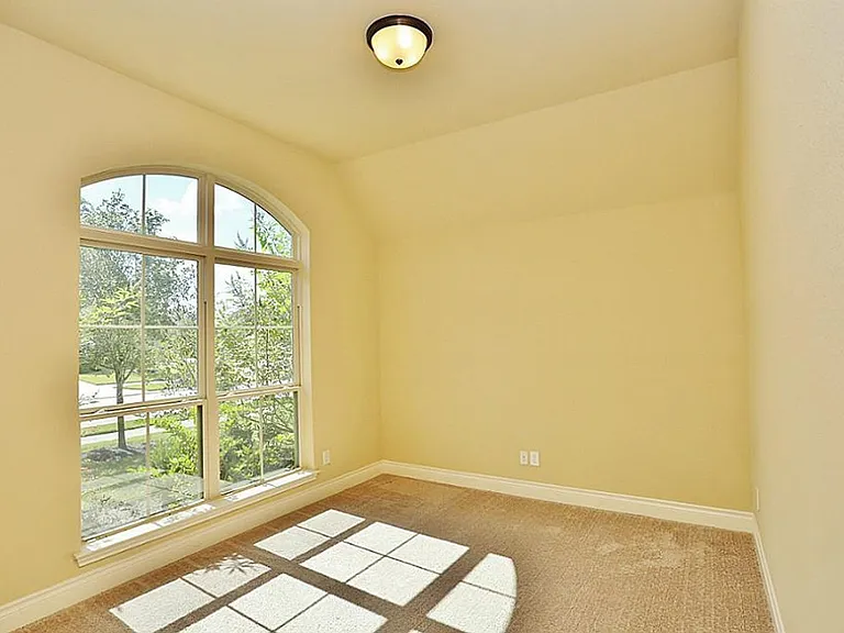 6707 Miller Shadow Ln — Photo 5