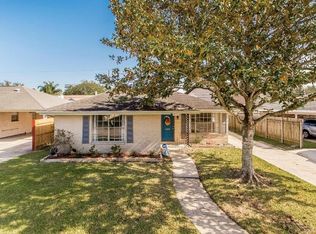 1538 Tropic Dr, New Orleans, LA 70131