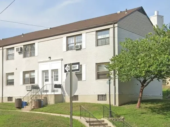66-15 Park Dr E #B, Queens, NY 11367