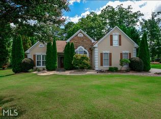 2033 Devonhurst Dr, Powder Springs, GA 30127