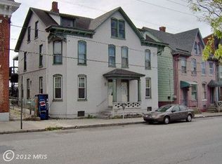 210 S Main St, Chambersburg, PA 17201
