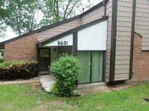 8601 N Servite Dr #100, Milwaukee, WI 53223