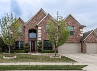 10233 Crowne Pointe Ln, Fort Worth, TX 76244