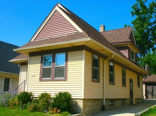 5626 W Roder Ct, Milwaukee, WI 53208