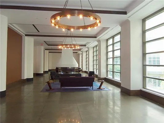 Sold by Avenue Sotheby's International Realty | media 15