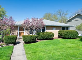 762 S Main St, Lombard, IL 60148
