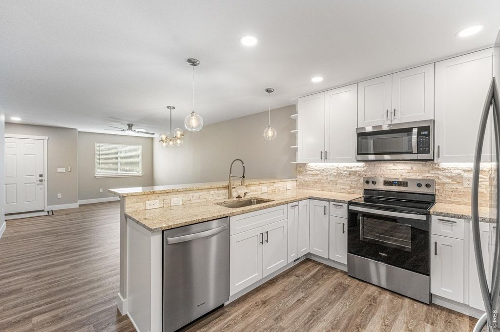 1679 Valency Dr