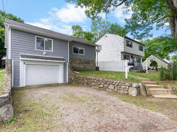 27 Ponus Avenue, Norwalk, CT 06850