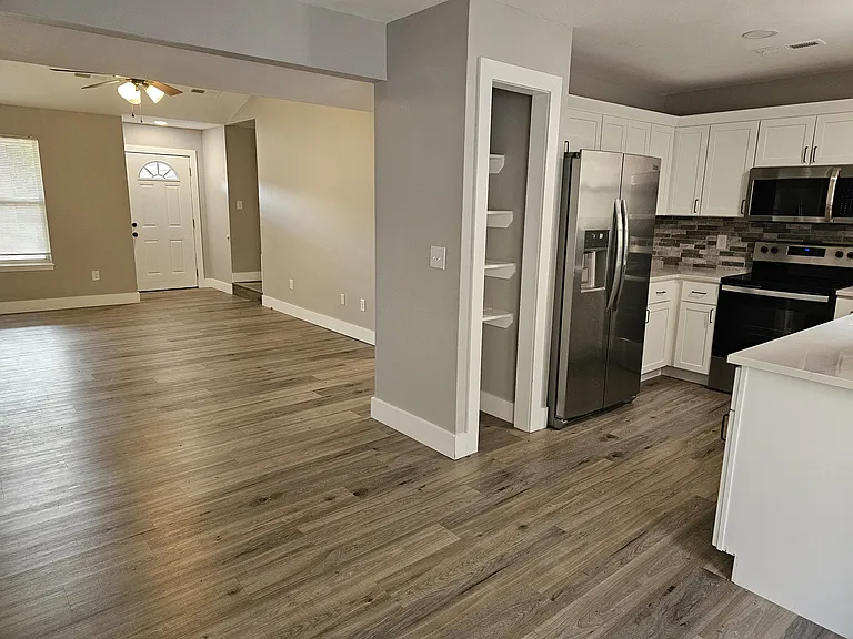 20 Lakeshore Dr #A — Photo 10