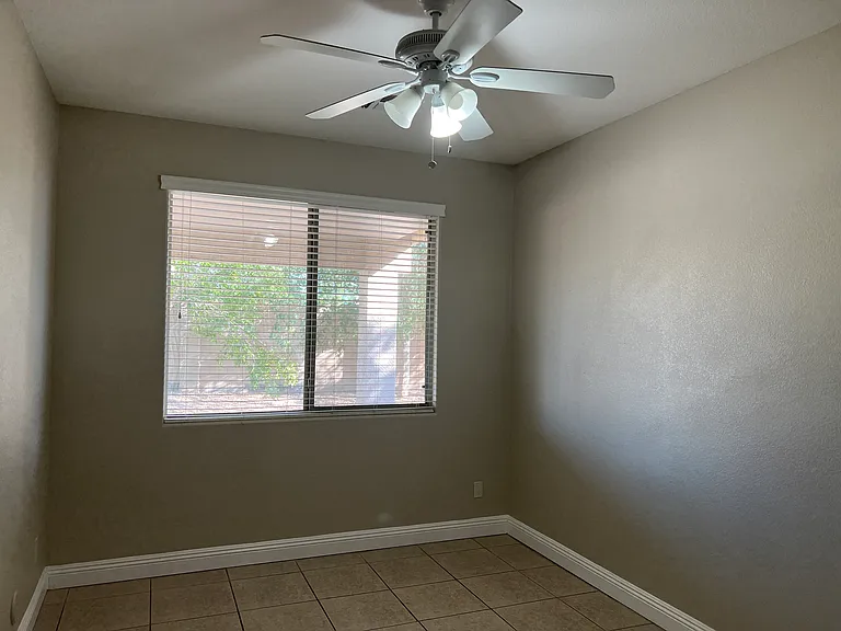 14533 W Verde Ln — Photo 8