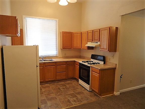 5th image of 1134 Magnolia Ave APT A
