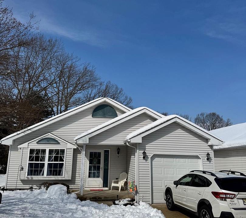 1st image of 4 Mill Ln