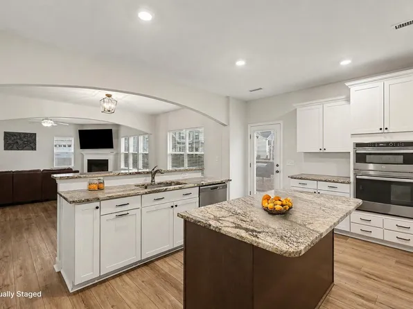 1012 Foggy Point Trl, Knightdale, NC 27545