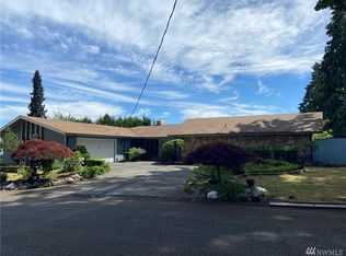 4005 San Mar Dr NE, Olympia, WA 98506