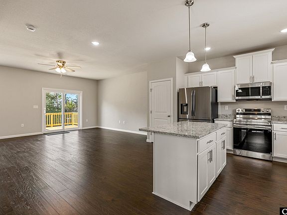4th image of 1101 Harbour View Dr Lot 46
