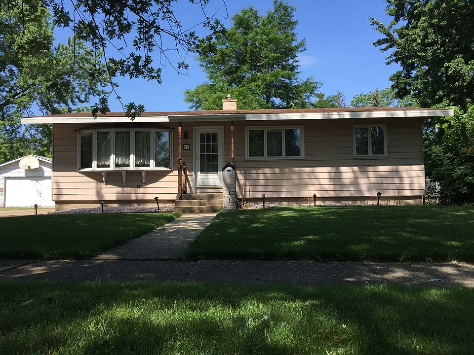 1st image of 63 Indianwood Dr