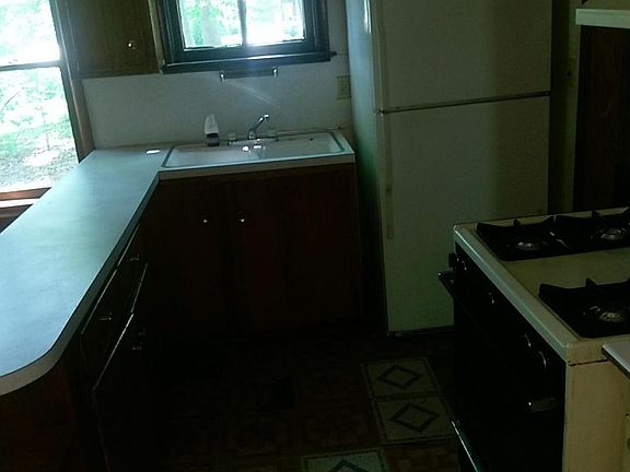 4th image of 509 Grant St