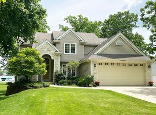 W187S7008 Gold Dr, Muskego, WI 53150