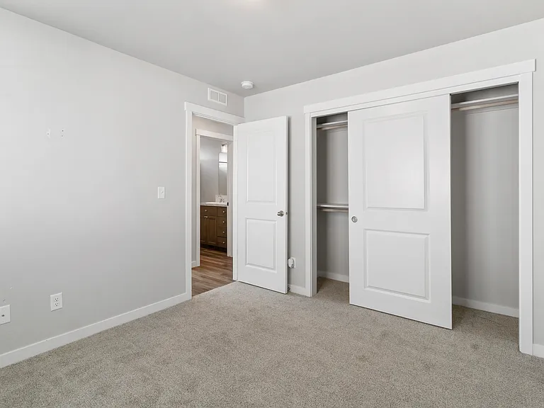 1876 Gage Ave — Photo 19