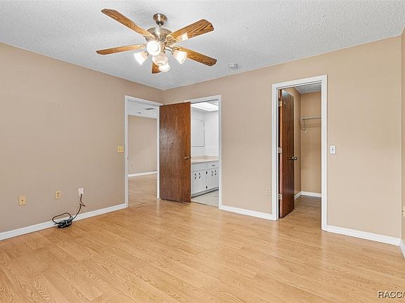 5th image of 1031 N Conant Ave