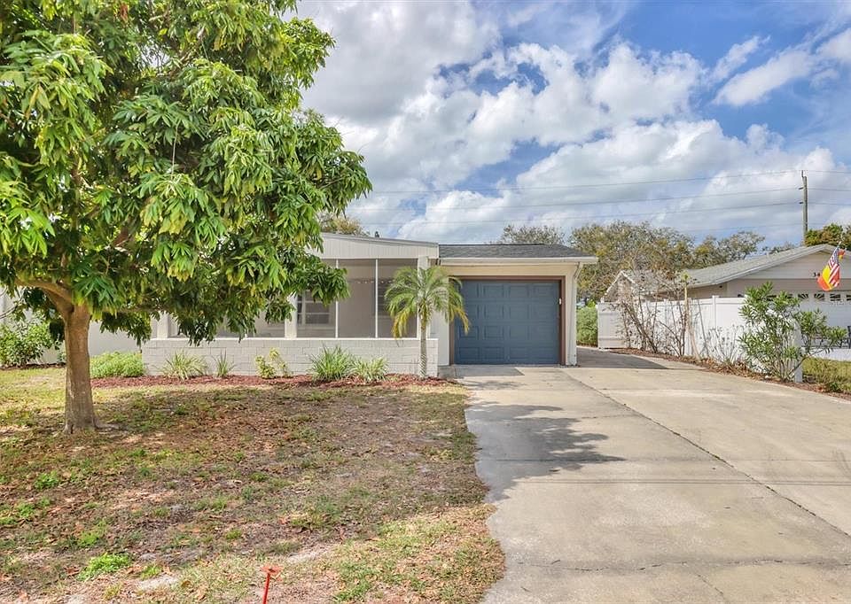 1st image of 346 GOLDEN SANDS DRIVE