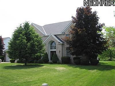 1st image of 578 Treeside Ln