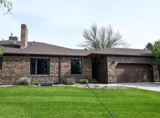 117 Oxbow Dr, Oxbow, ND 58047