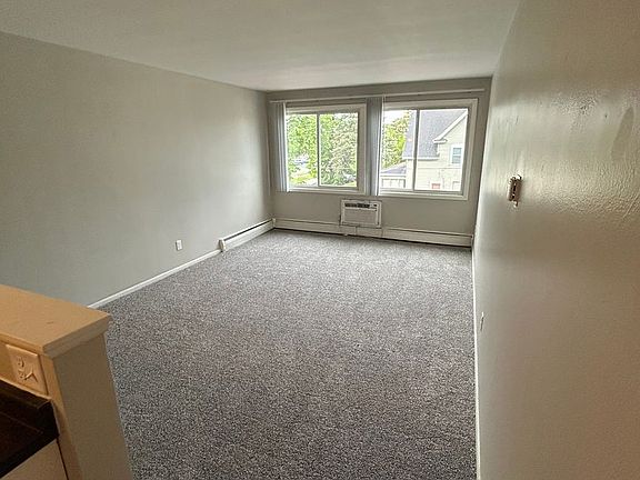 3rd image of 3105 22nd Ave S APT 16
