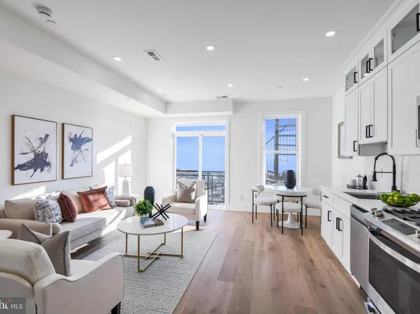 1714 Euclid St NW #Penthouse 8, Washington, DC 20009