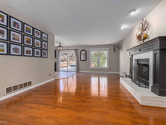 5th image of 3669 Sandlewood Dr