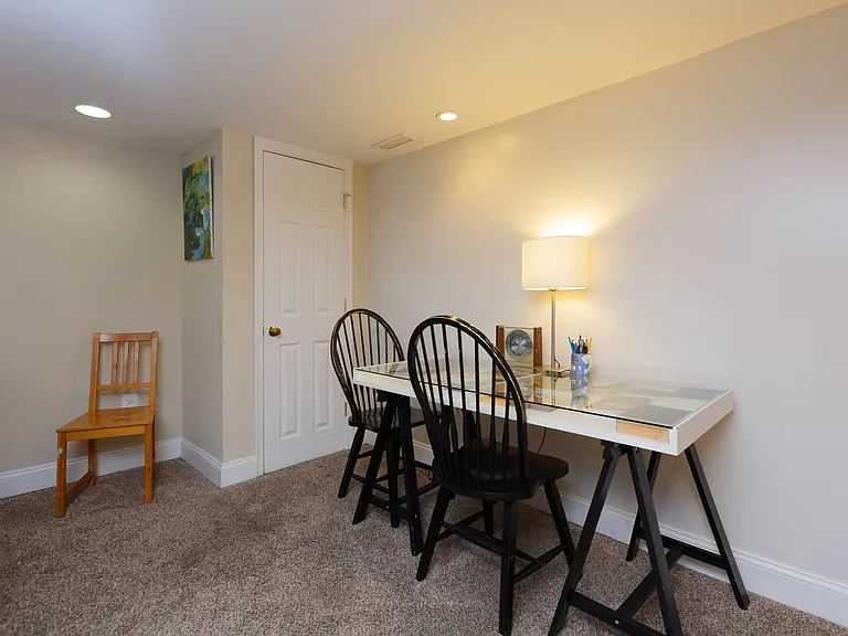 435 Manor Pl NW — Photo 12