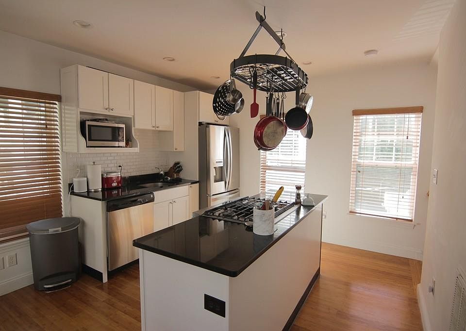 1st image of 308 Talbot Ave #B