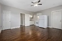 204 E Franklin St #4 — Photo 5
