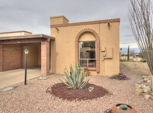 1390 W Camino Lucientes, Green Valley, AZ 85622