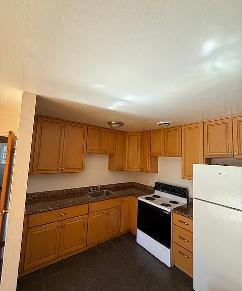 1730 Stuart St #A — Photo 20